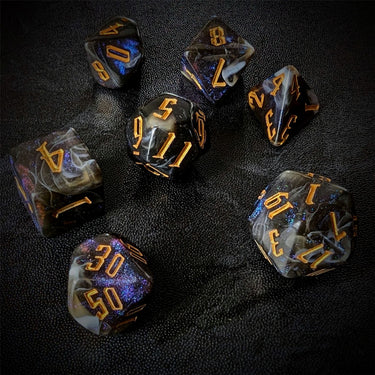 Glitter in White & Black Acrylic - 7pcs RPG Full Dice Set Scatter